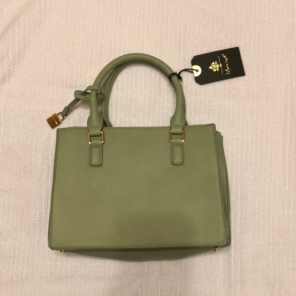 Brand new purse
